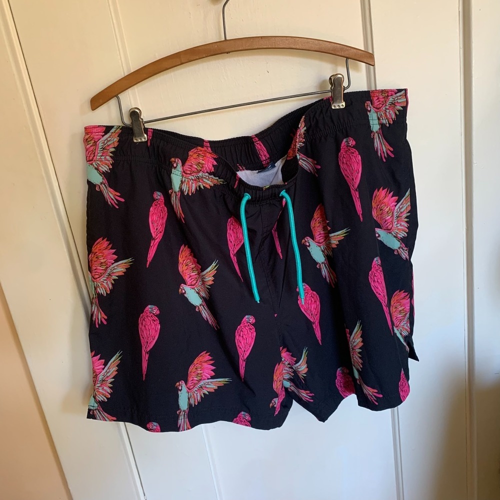 George Mens Swim Trunks 2XL 44-46 Black Pink Parrot Print Board Shorts